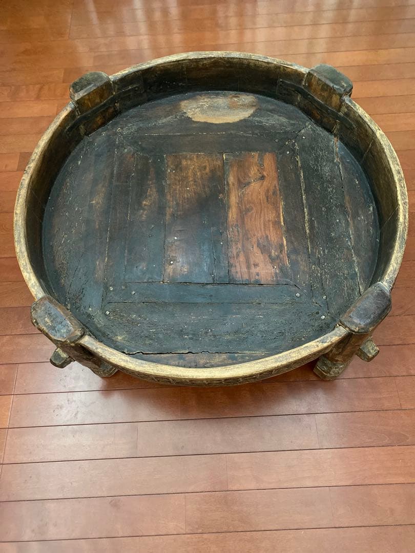 【25年物・特大90cm】アジアンアンティーク 円形座卓 ガラス天板 彫刻