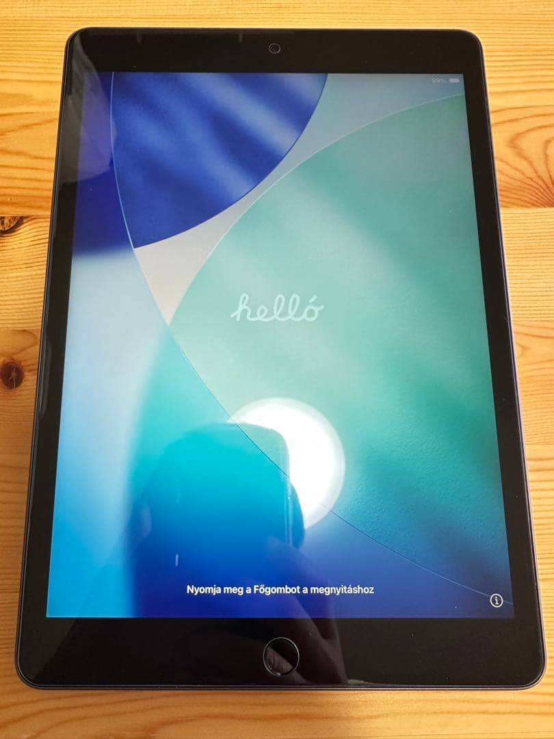 【2024年5月購入】第9世代 iPad (Wi-Fi,64GB)スペースグレイ