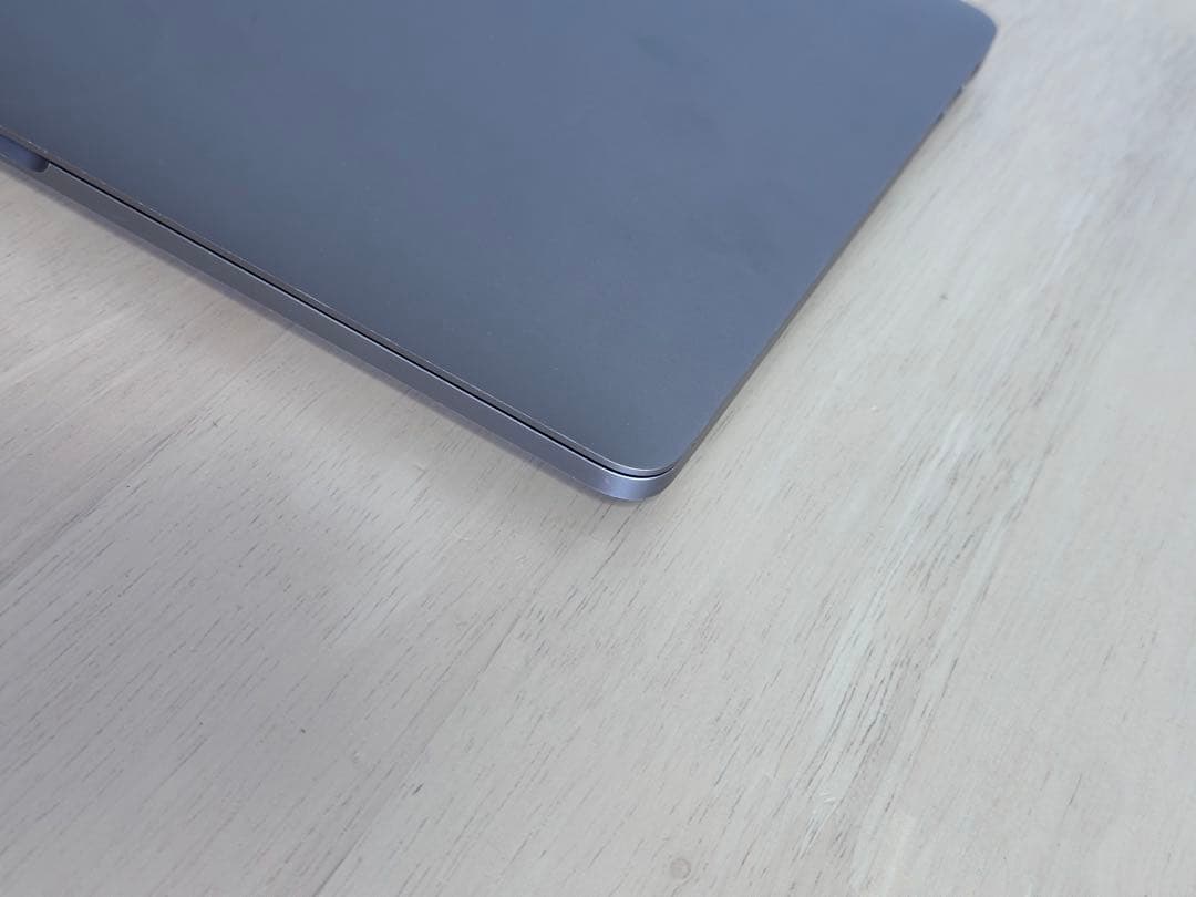 動作品！MacBook Pro2020 Core i5•16GB •512GB