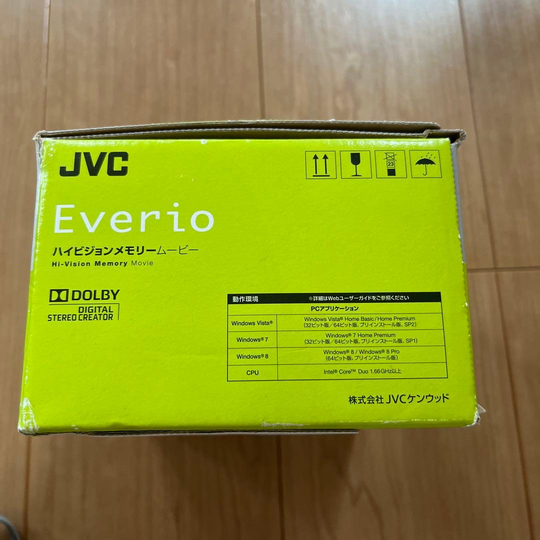 美品〜JVC Everio GZ-E700 ビデオカメラ ホワイト〜