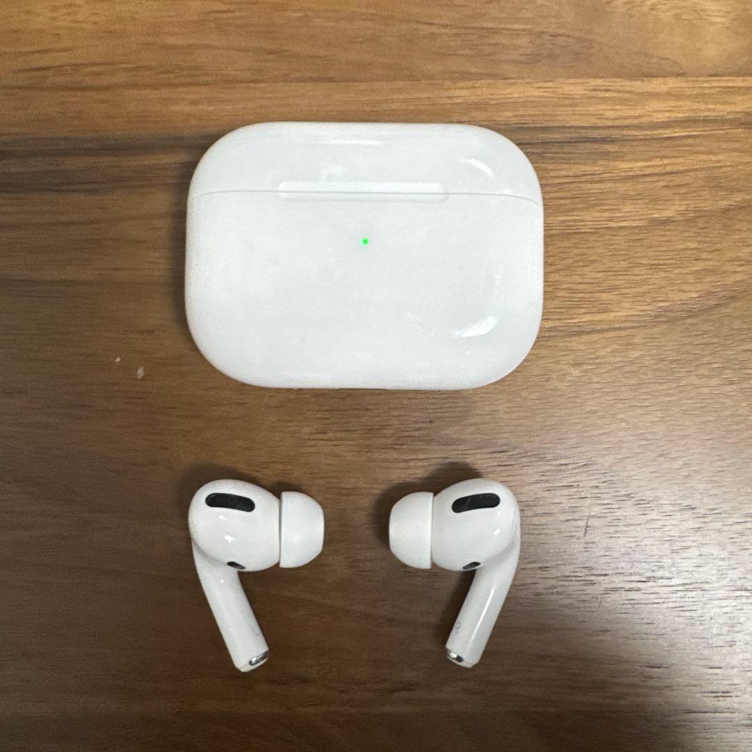 AirPods Pro 本体 + 付属品