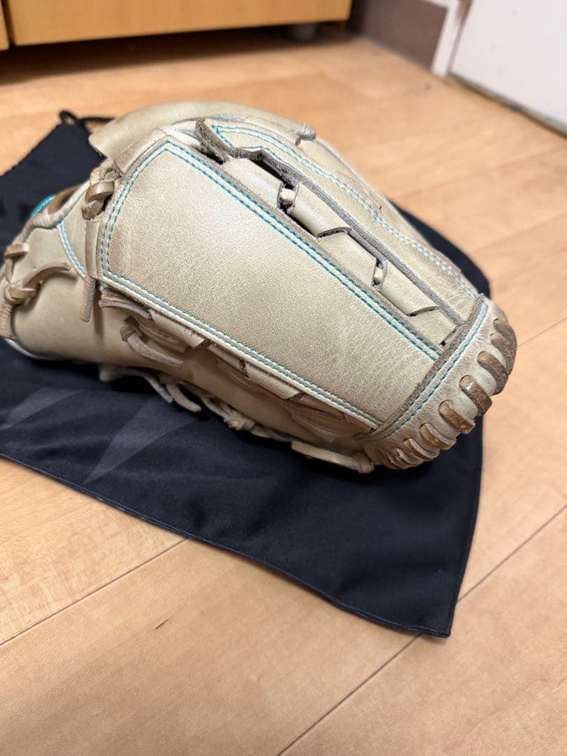 DQuest 硬式グローブ オーダー