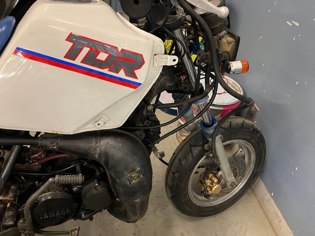 YAMAHA TDR50 部品取り　書類無し