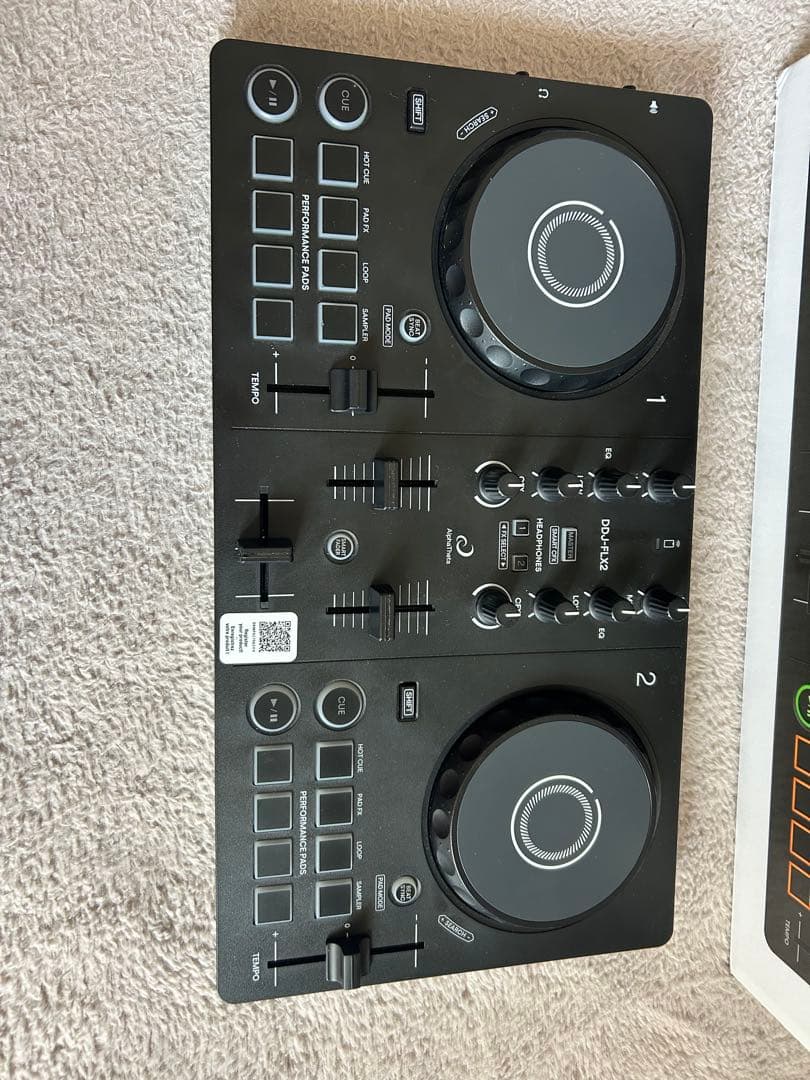 パイオニア DDJ-200 後継機 AlphaTheta DDJ-FLX2