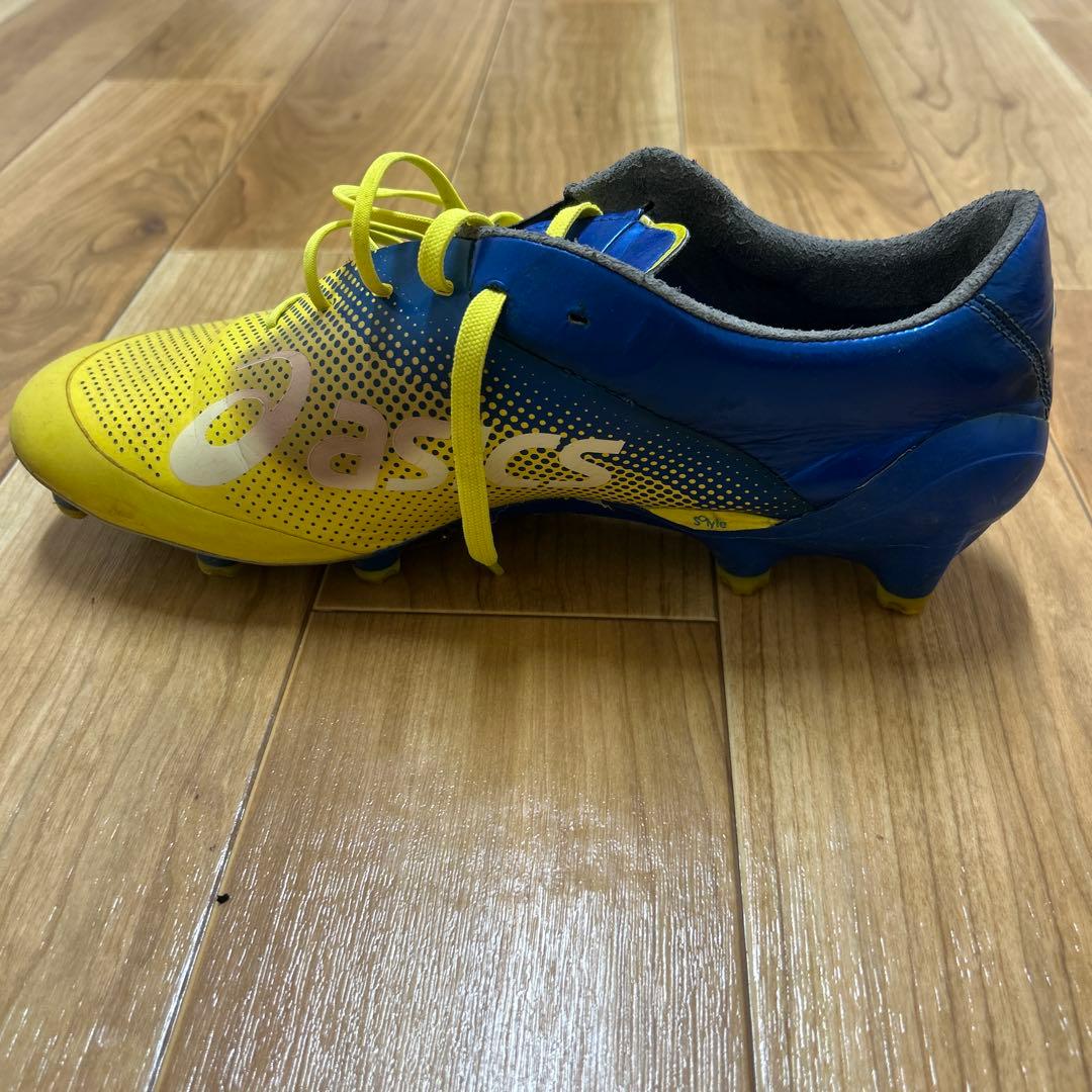 asics スパイクシューズ 青/黄