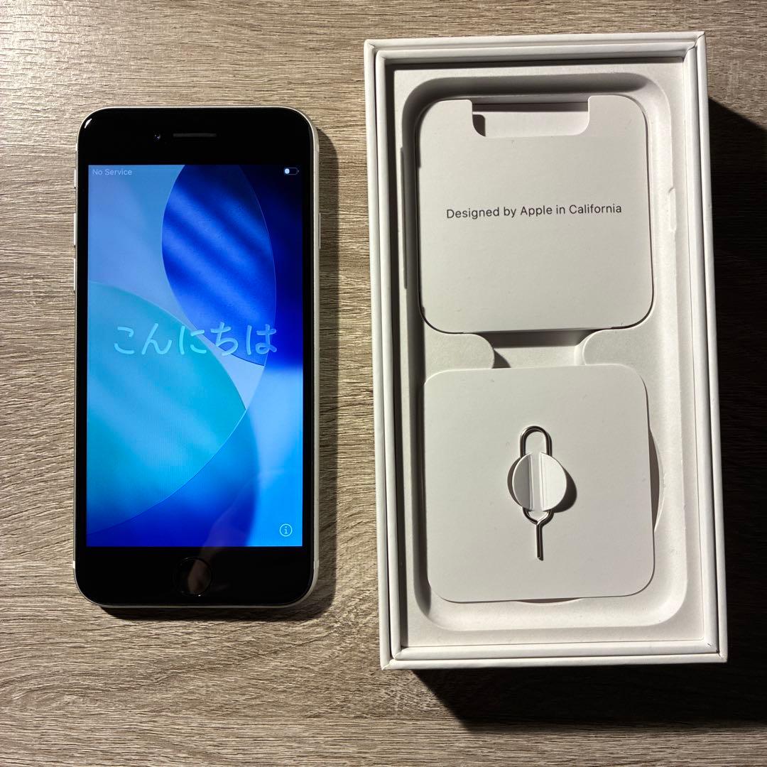 ★美品★ Apple iPhone SE 第2世代 ホワイト 64GB 本体