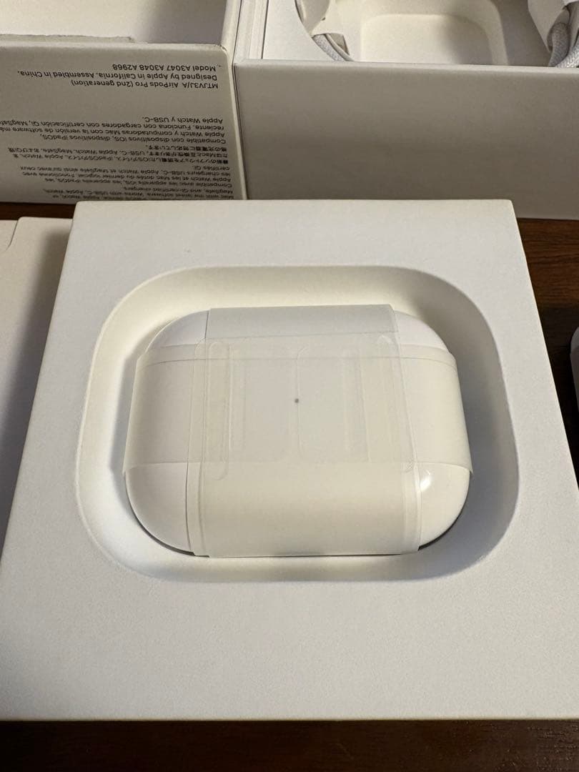 【アップル正規品】AirPods Pro 第二世代　イヤホン不調