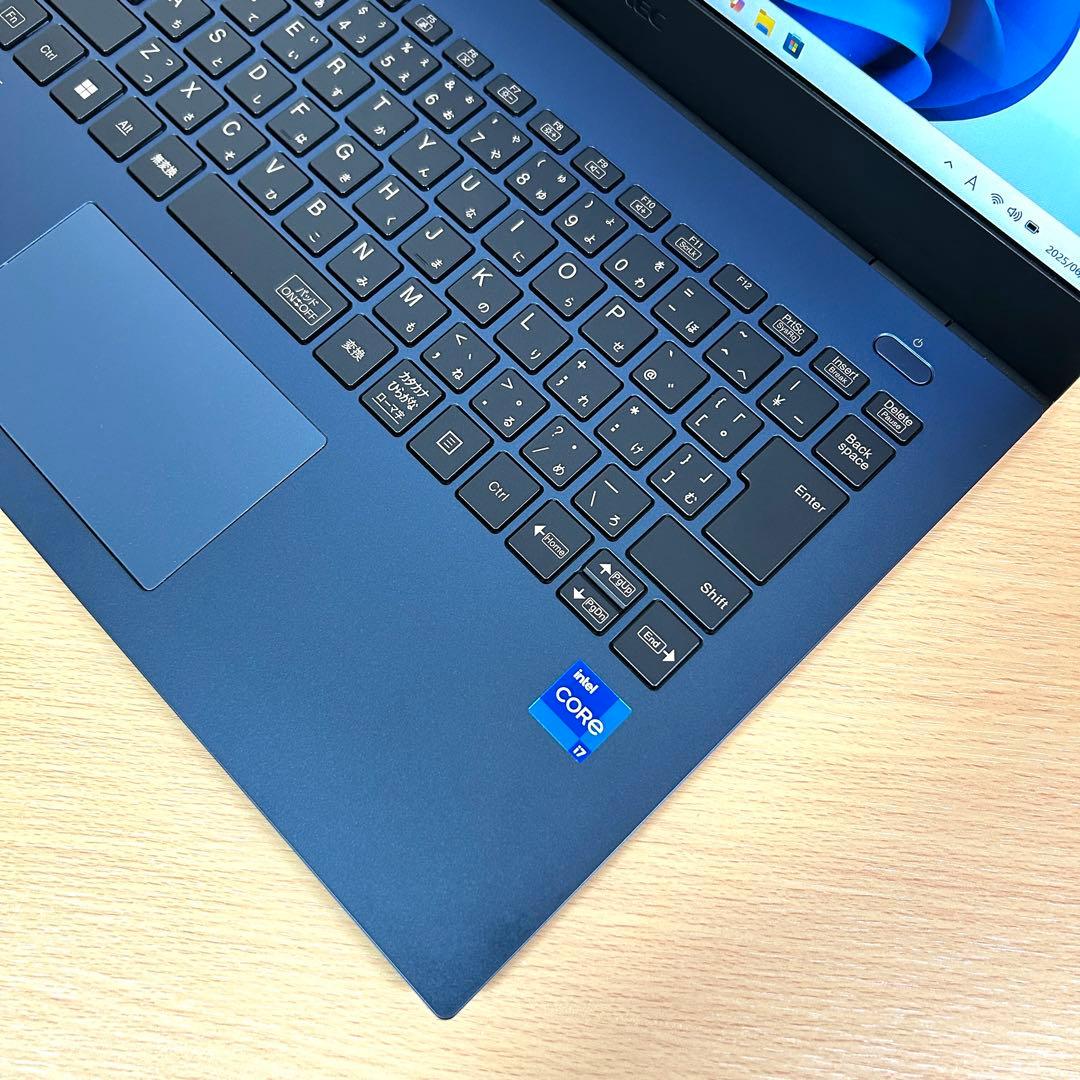 美品 NEC Lavie N1475/C PC-N1475CAL i7 14型