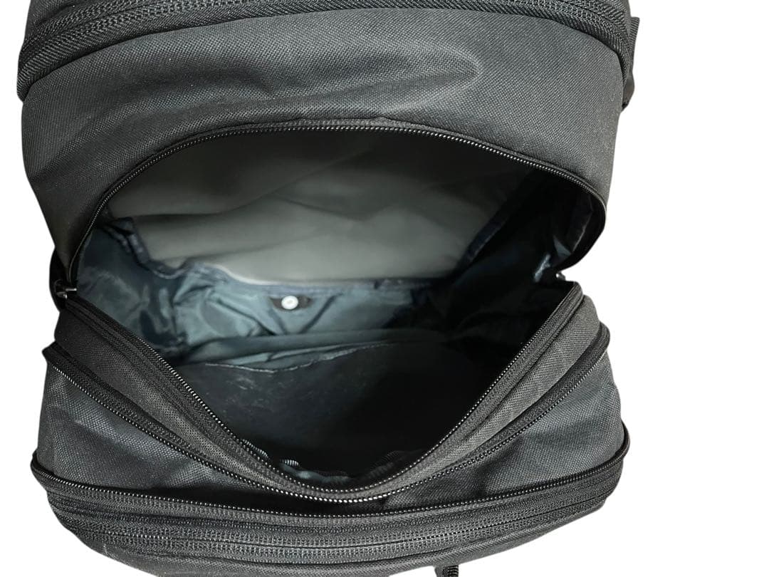 Thule Aionトラベルバックパック28L スーリー　旅行 出張