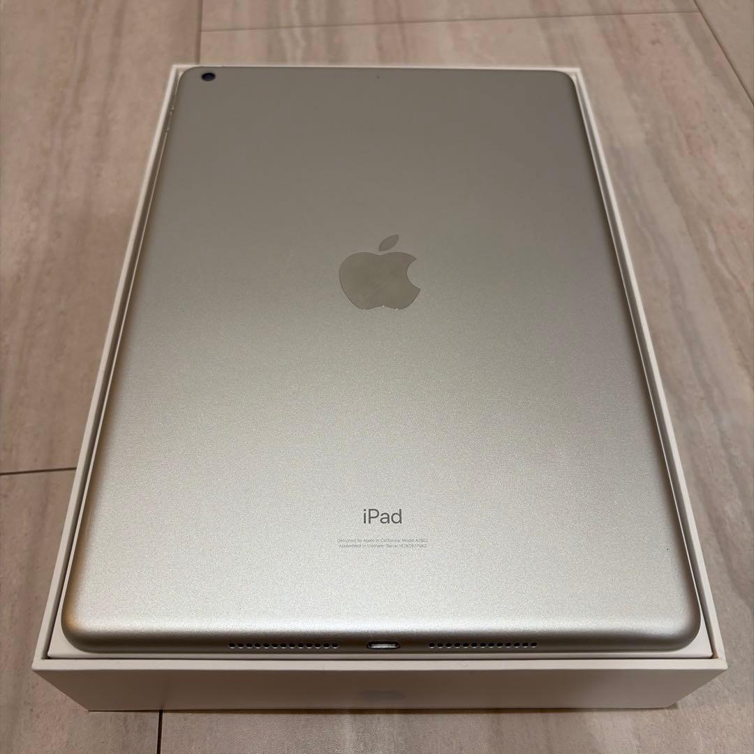Apple iPad (第9世代) Wi-Fi 64GB シルバー 本体