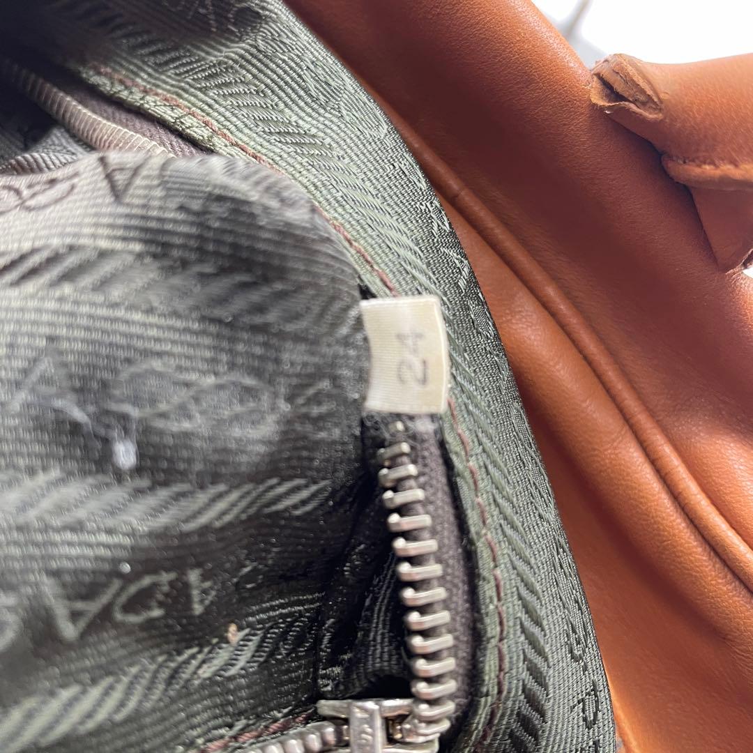 激レア プラダ ハンドバッグ ミニボストン ナッパ レザー オレンジ