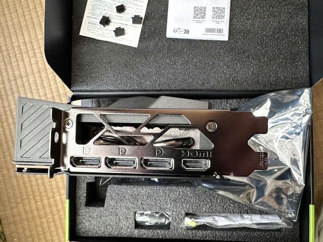 MSI GeForce RTX 5080 Gaming Trio OC 正規品