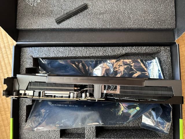 MSI GeForce RTX 5080 Gaming Trio OC 正規品