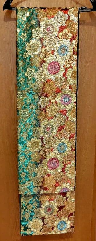 １回使用 7才 七五三 正絹&金刺繍の着物 帯 長襦袢 帯揚 帯板 帯枕 腰紐
