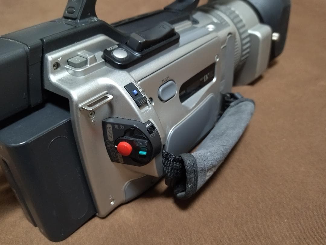 SONY DCR-VX2000 + ワイコンVCL-HG0758