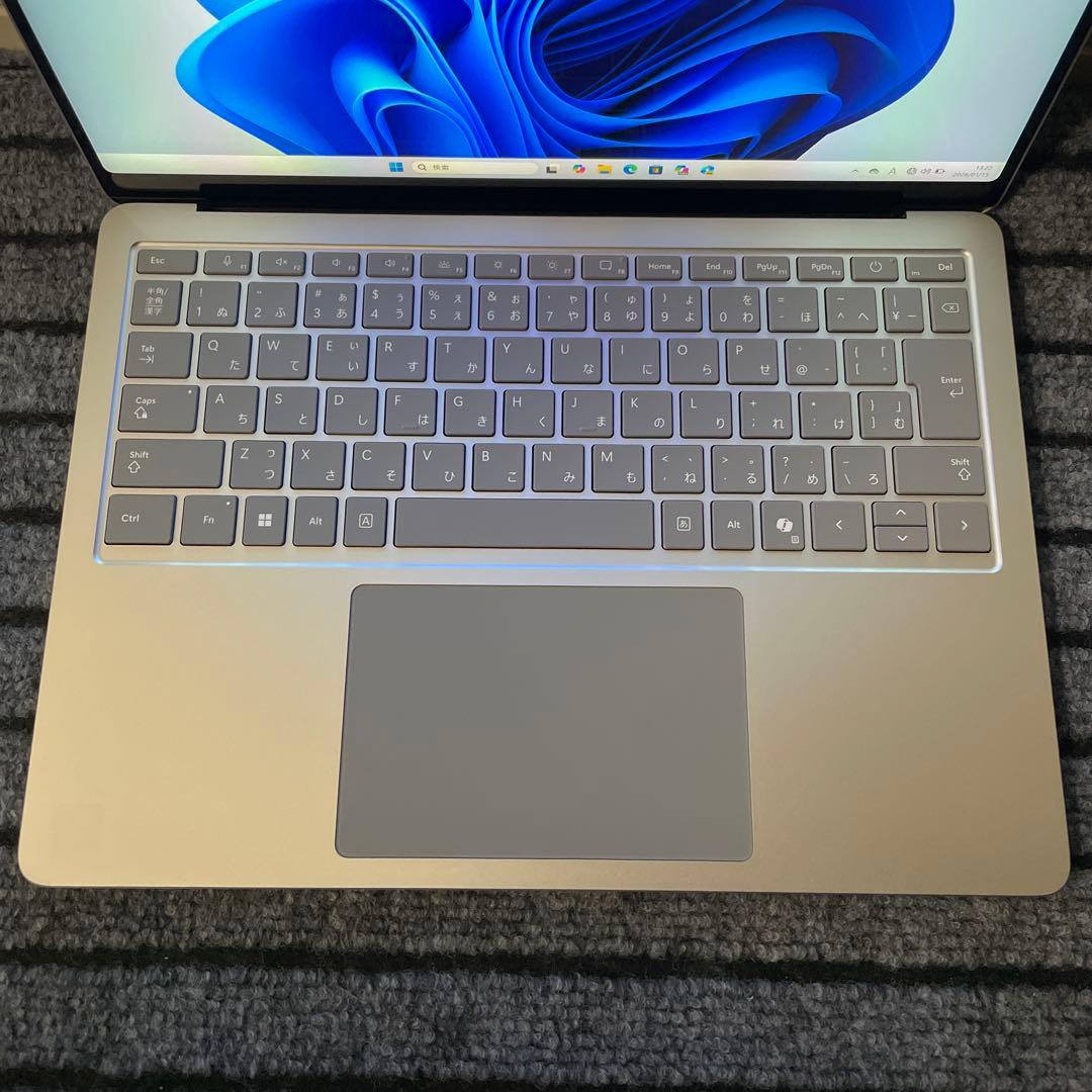 141 surface Laptop 第7世代 13.8 16GB 512GB