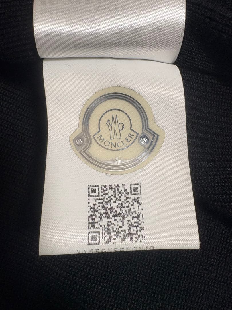 MONCLER フード付きナイロンジャケット
