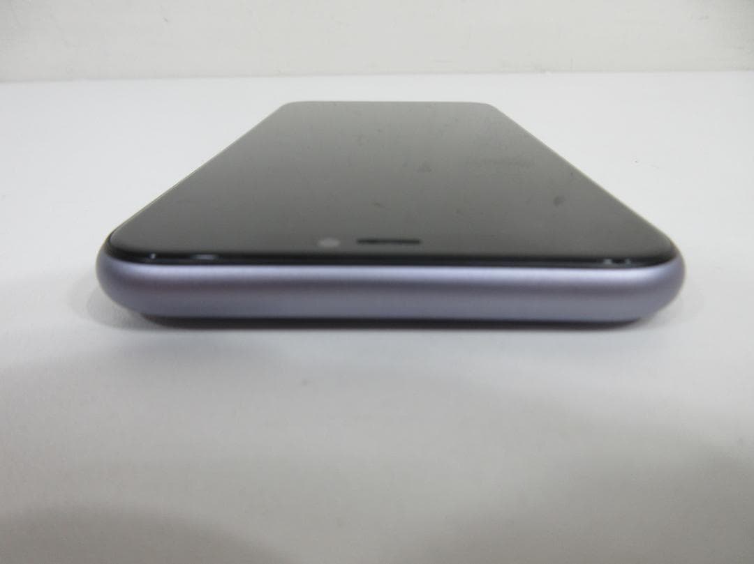 0716Z iPhone11 64GB MWLX2J/A simロック カード無