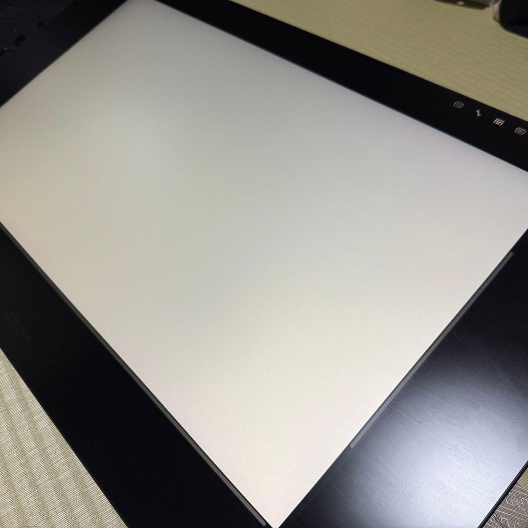 【美品】Wacom Cintiq Pro 24 ペンモデル DTK-2420