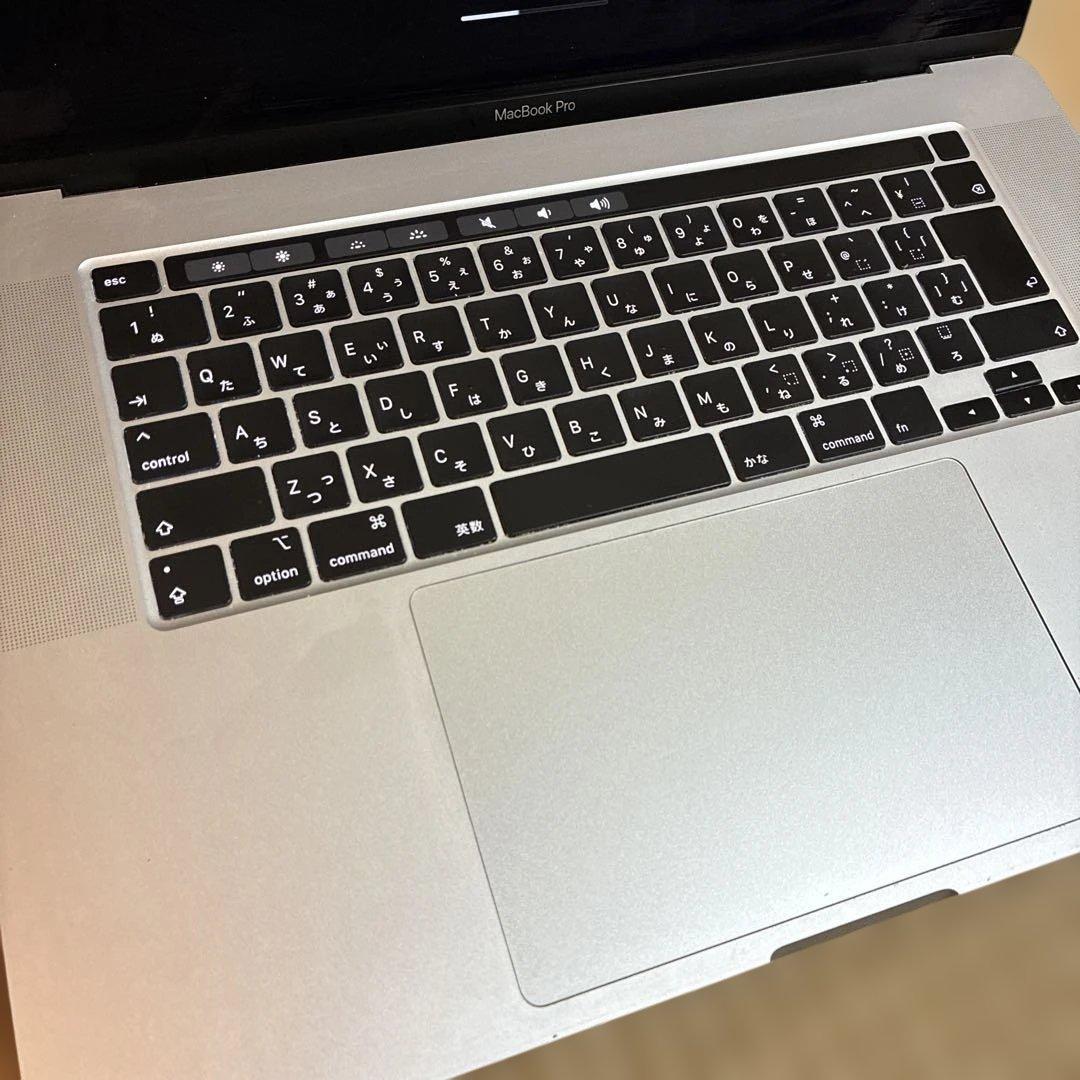 MacBook本体 MacBook Pro 16 late 2019 i7/16GB/1TB