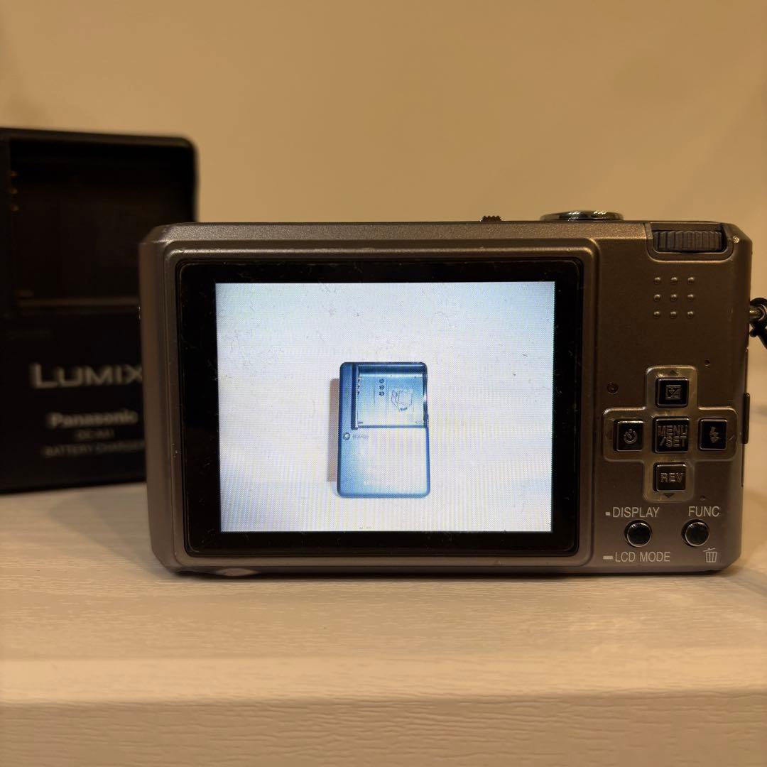 Panasonic Lumix DMC-FX100 動作確認済み デジカメ