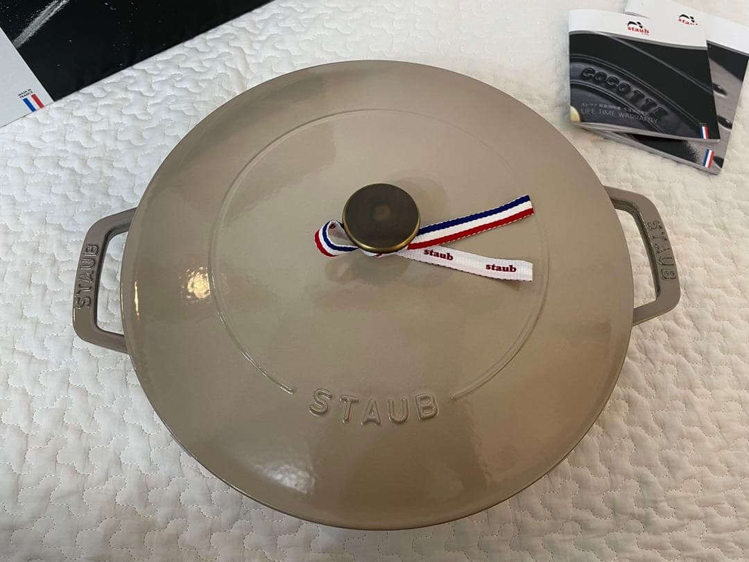 〈新品〉ストウブ　ブレイザー　ソテーパン　リネン　26㎝