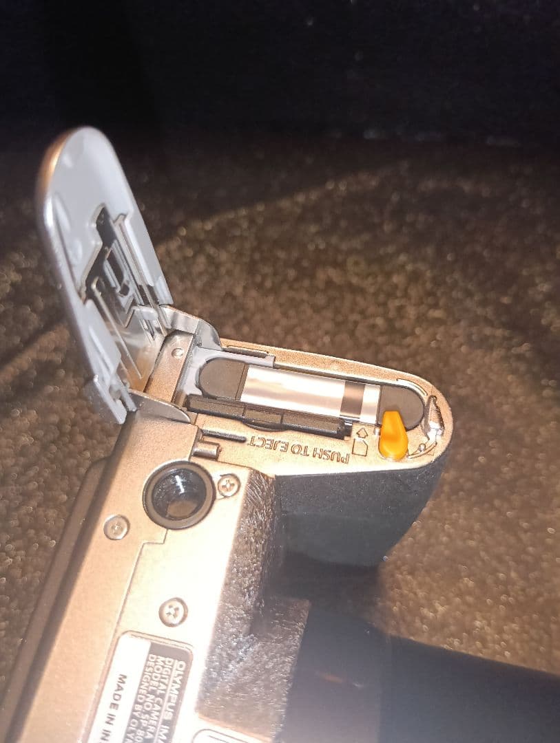 ★kiki★OLYMPUS SP-800UZ レンズ デジカメ 超望遠