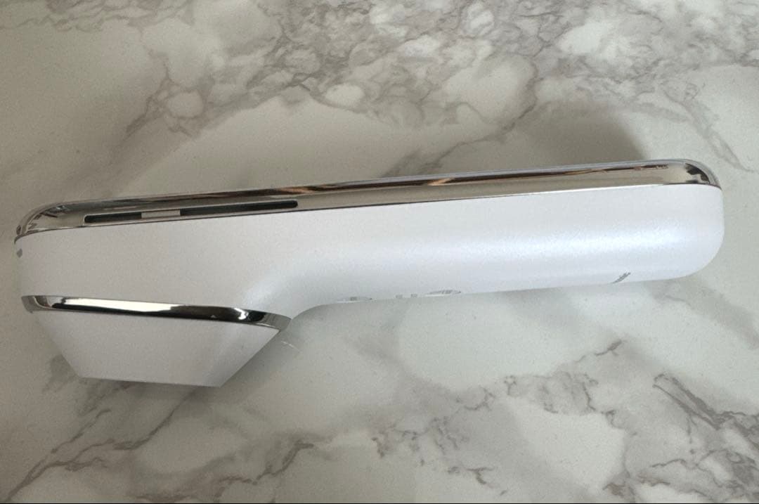 Panasonic 光美顔器フォトブライトショットEH-SL85-W WHITE