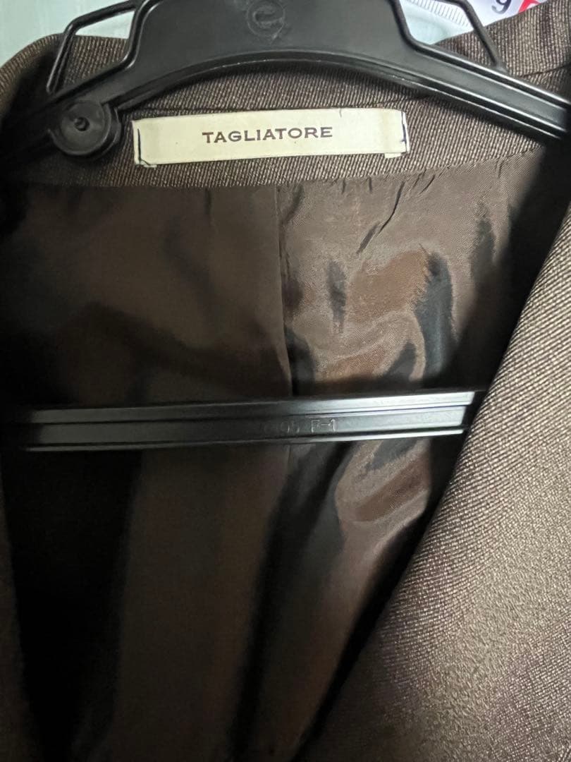 タリアトーレ　伊勢丹新宿購入　サイズ42 ブラウン ブレザーとスラックスセット