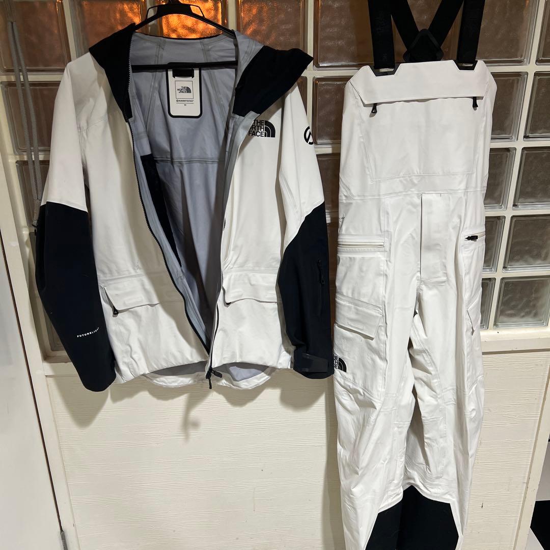 THE NORTH FACE フューチャーライトスノーウェア