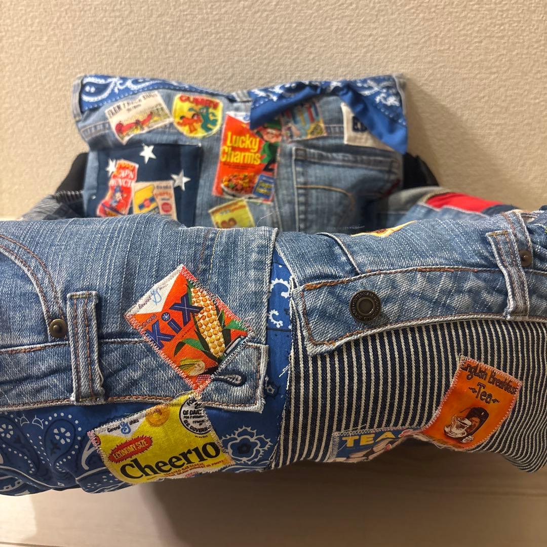 ハンドメイド　デニムリメイク ドライブベッド　ペットベッド