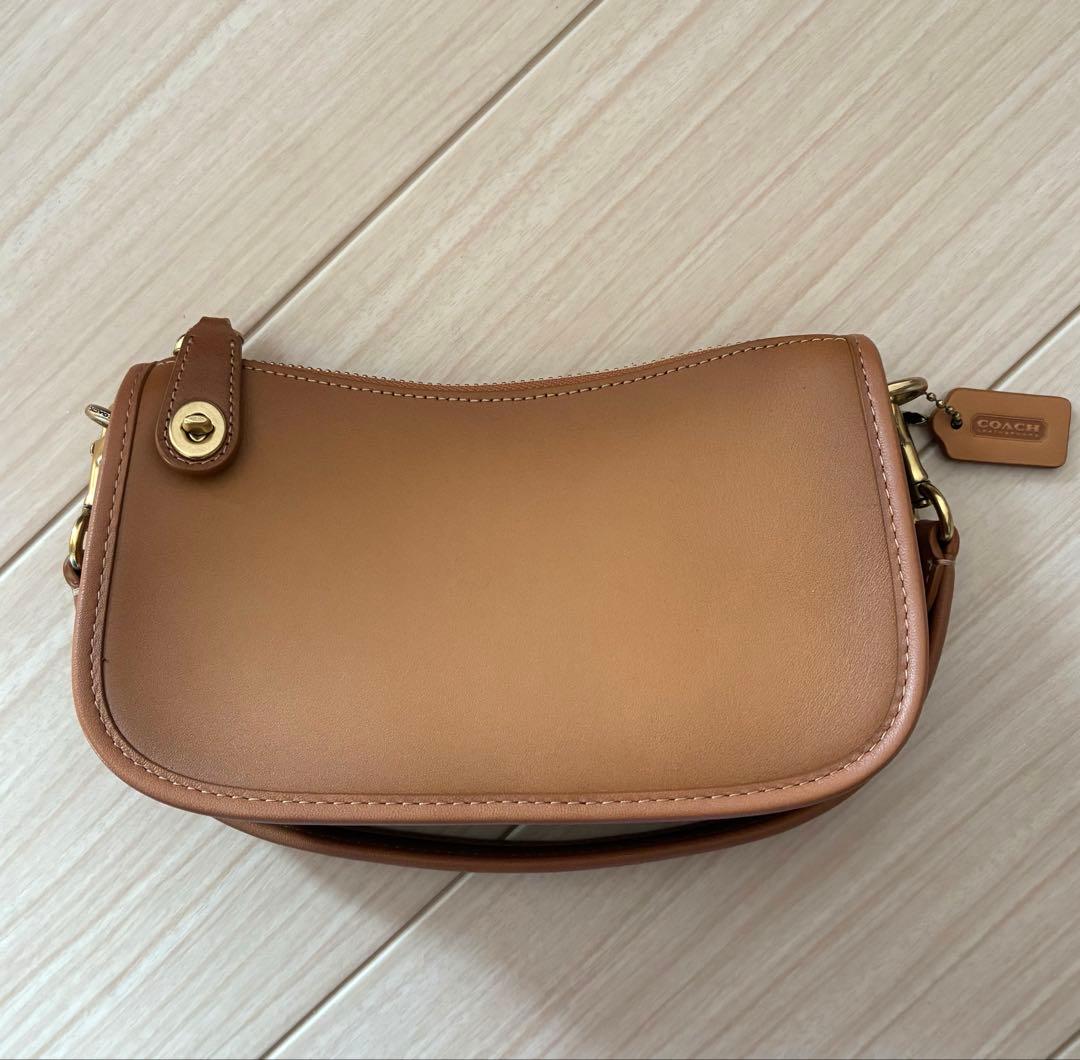 【新品】COACHスウィンガー20