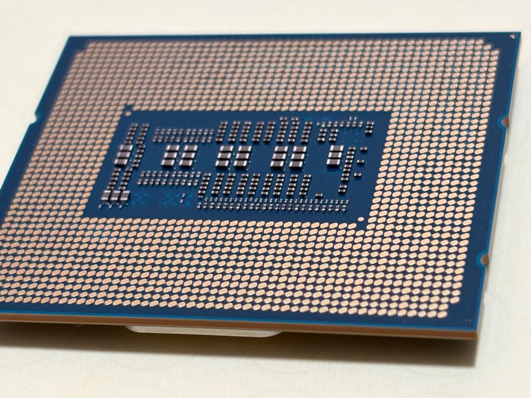 ジャンク Intel i7-13700Kとメモリ16G×2枚