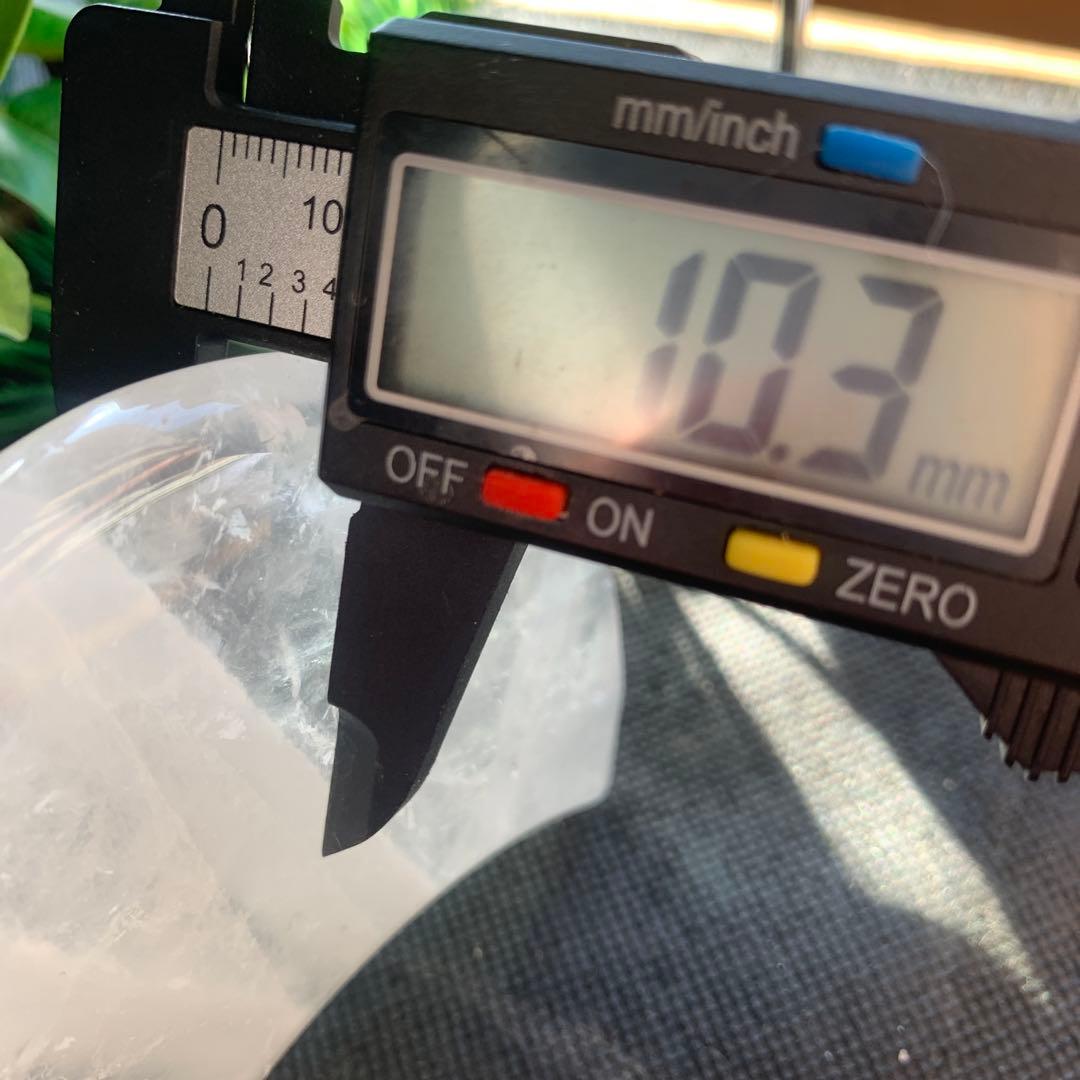 クリアクォーツ　ムーン　水晶の大きな三日月　お月さま　台座付き　天然石置物　水晶