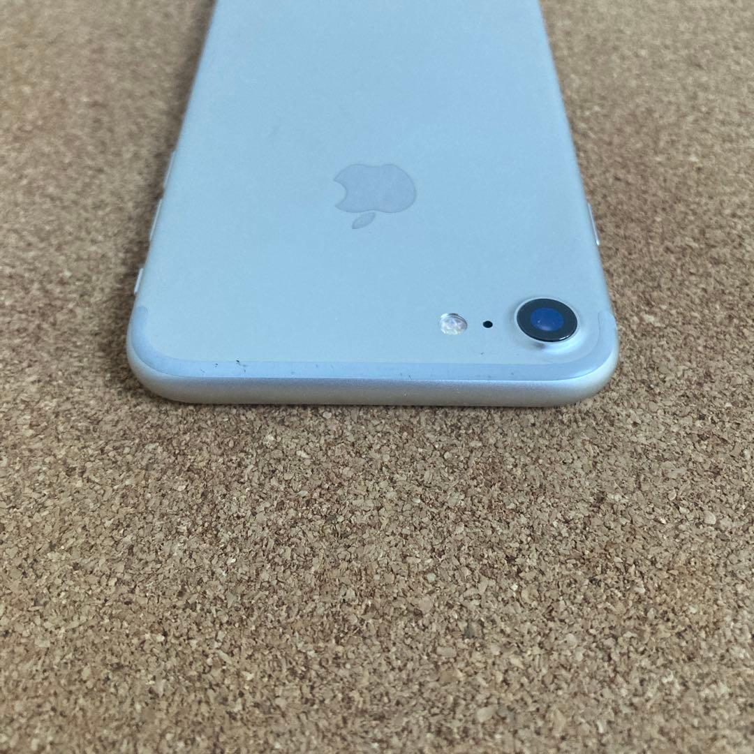 787【早い者勝ち】電池ほぼ新品☆iPhone7 32GB SIMフリー☆