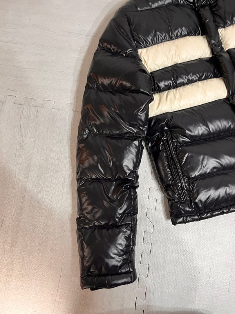 MONCLER THOMAS モンクレール トーマス　　　 ダウンジャケット