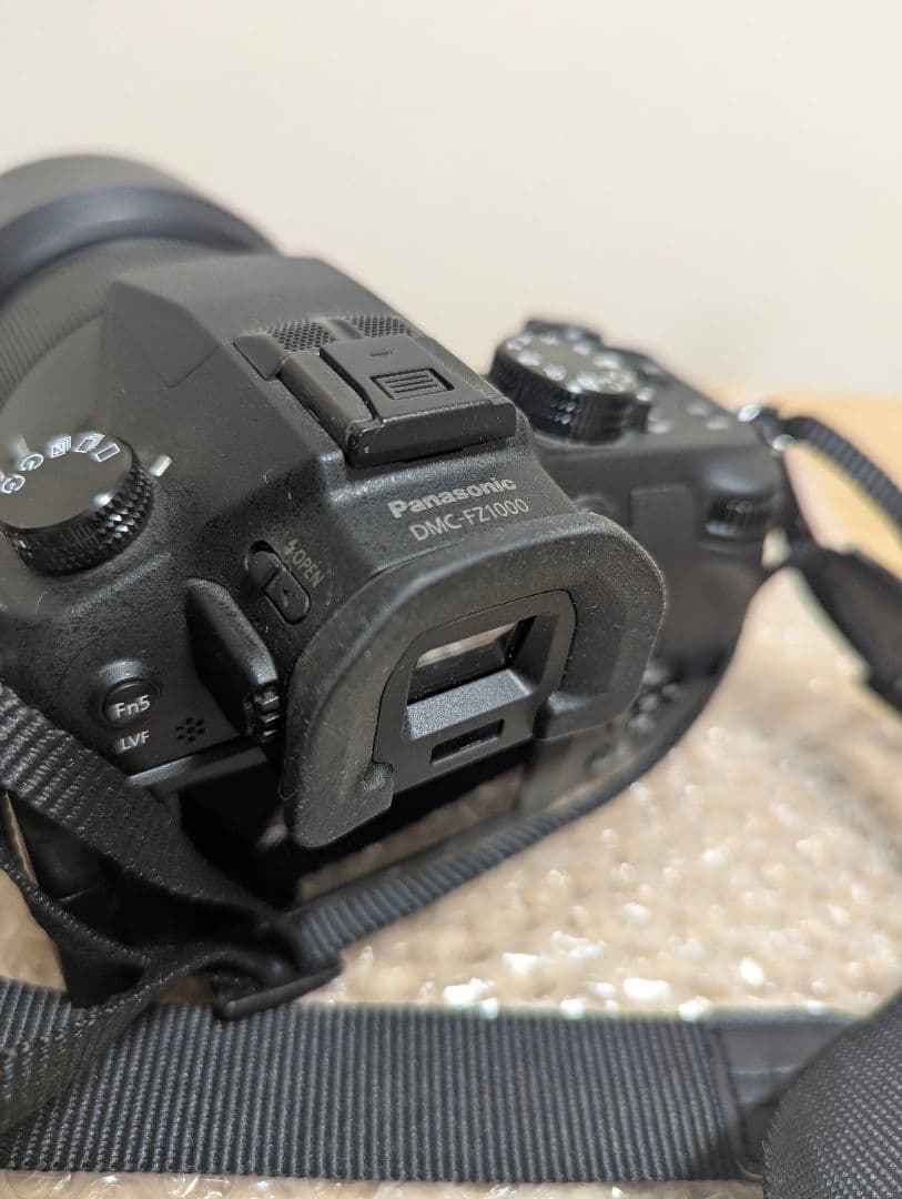 パナソニック LUMIX DMC-FZ1000 充電器等付属品あり