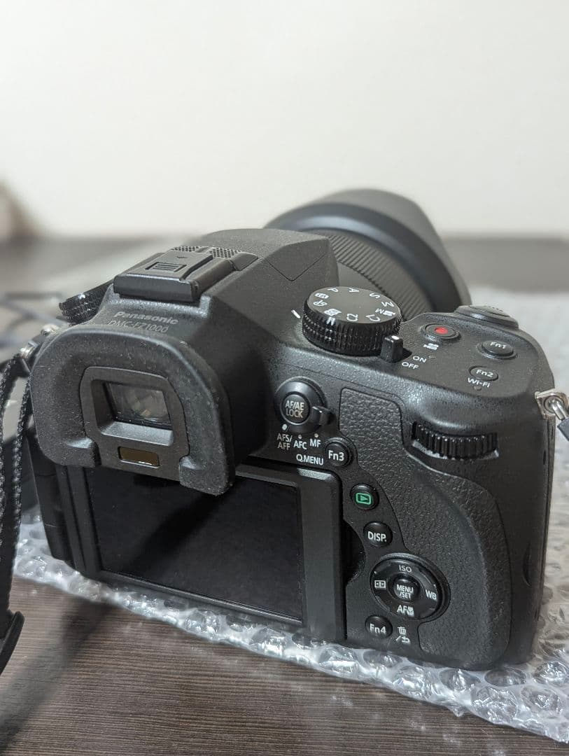 パナソニック LUMIX DMC-FZ1000 充電器等付属品あり