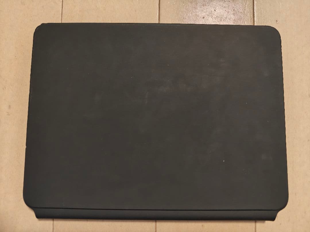 11インチ iPad Magic Keyboard MXQT2J/A USタイプ