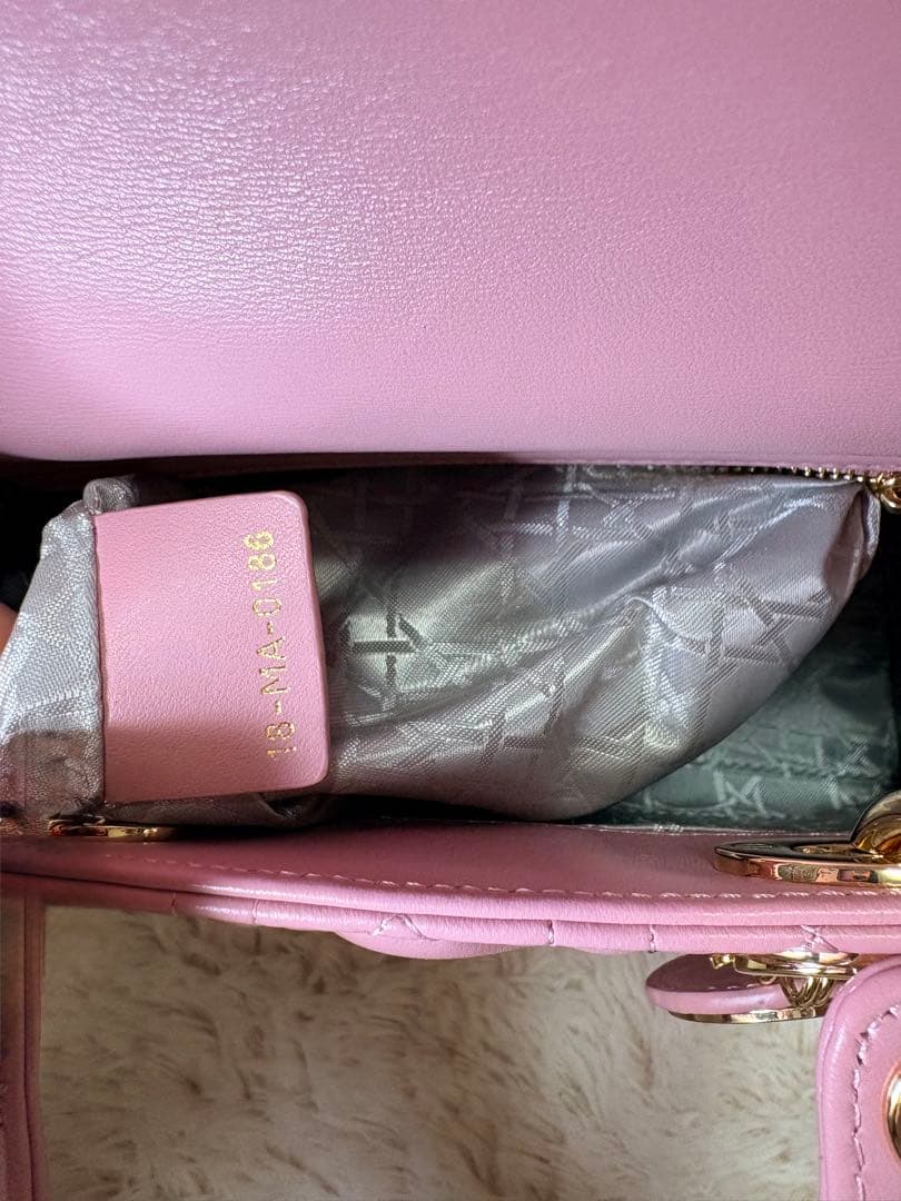 Lady Dior バッグ スモール