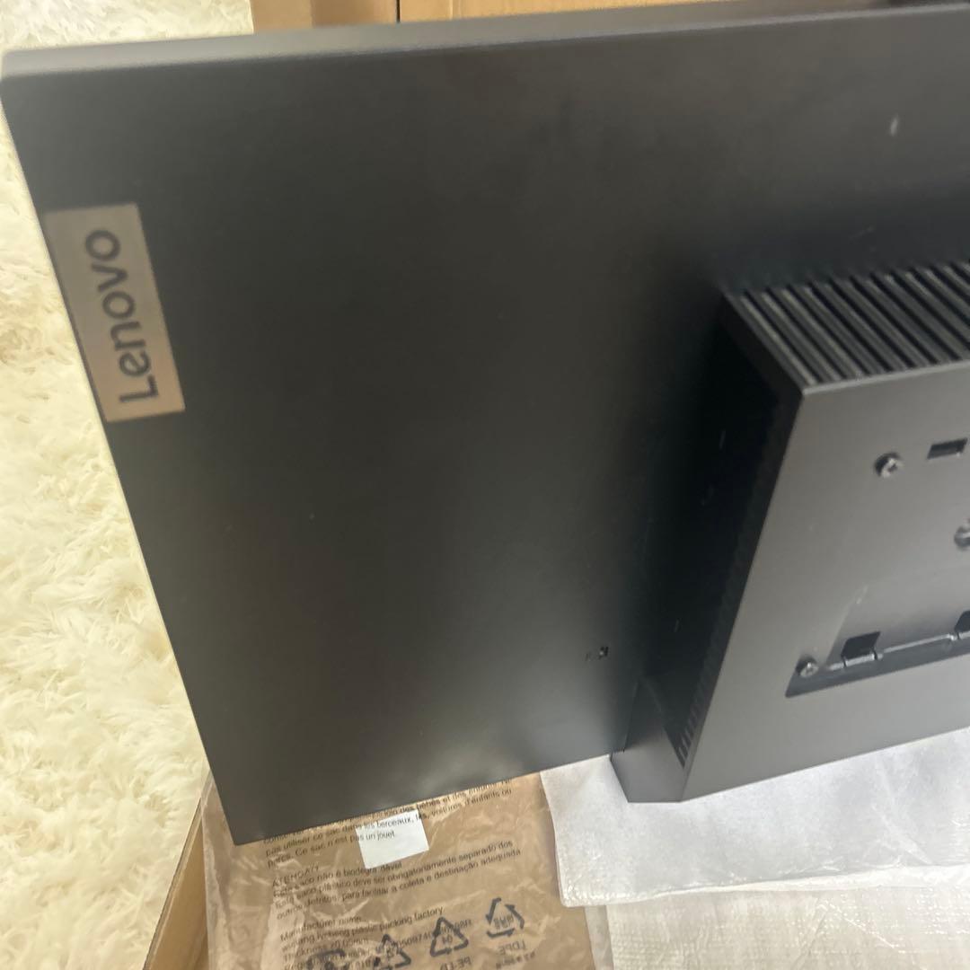 【美品】ThinkCentre Tiny-in-One 24 Gen 5 モニタ