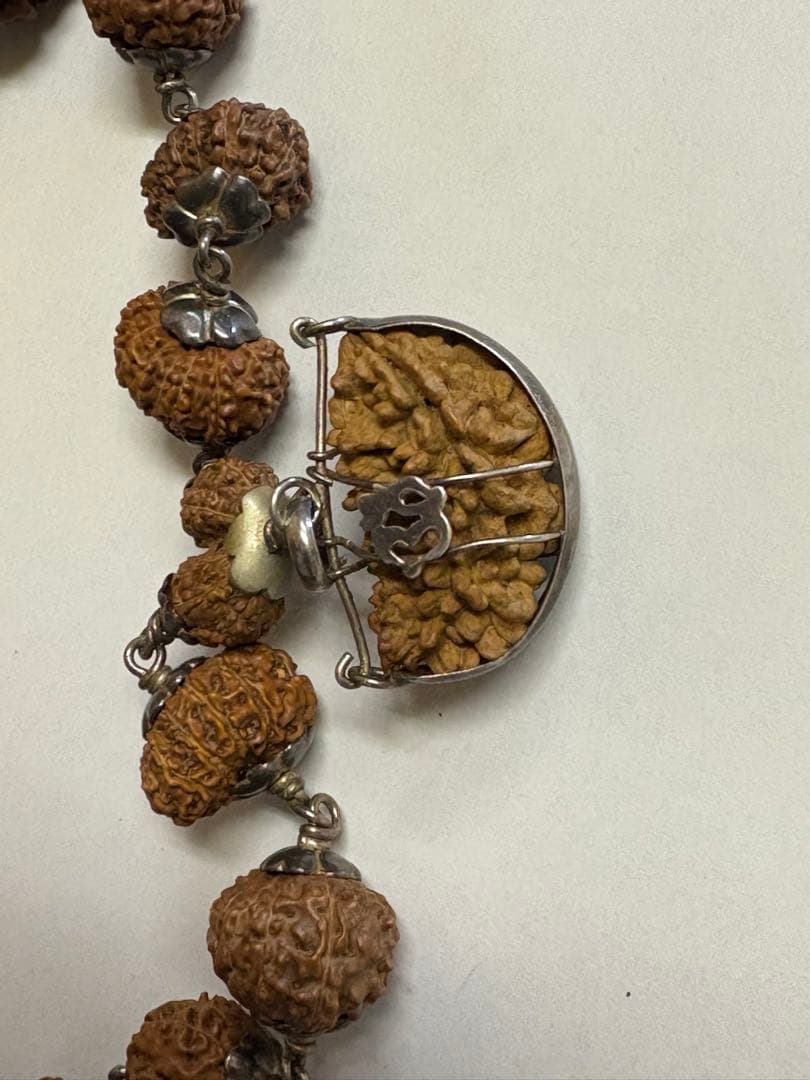 0*y様 アカルシャヤ・シッダ・マーラー（ルドラークシャ・チェーン）