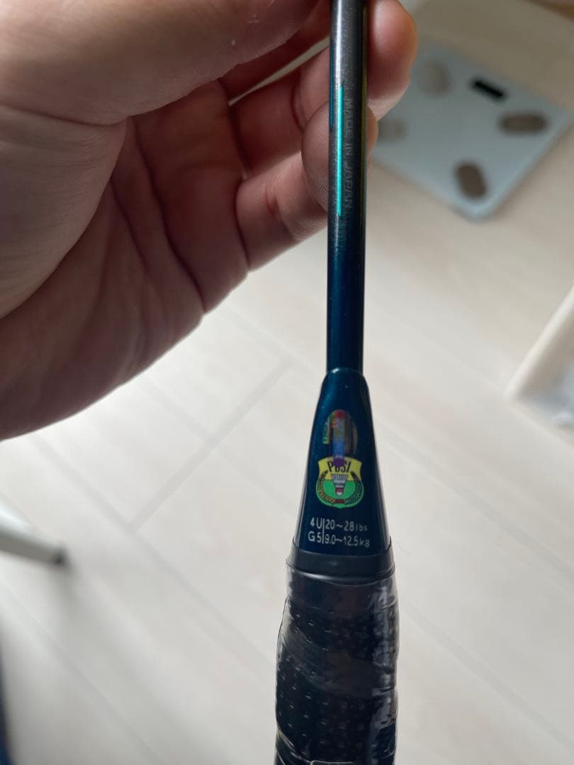 4UG5 ナノフレア800プロ　新品未使用　YONEX　バドミントン　ラケット