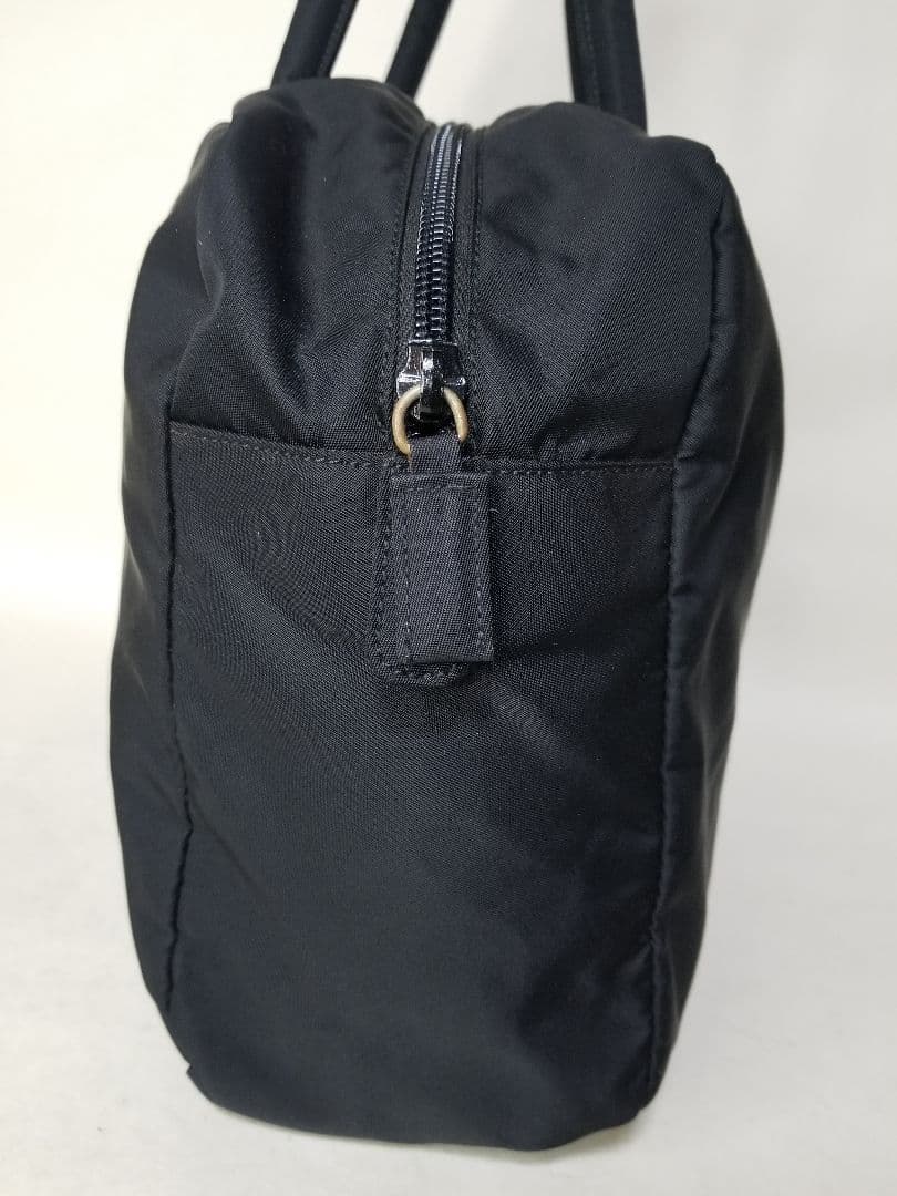 プラダ テスート ブラックナイロン ハンドバッグ/トートバッグ、レディース、