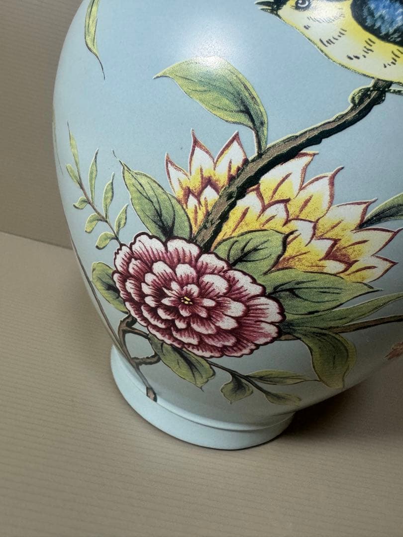 2106 古美術  大清雍正年製銘　天藍釉　花鳥紋橄欖瓶　珍蔵品　時代物