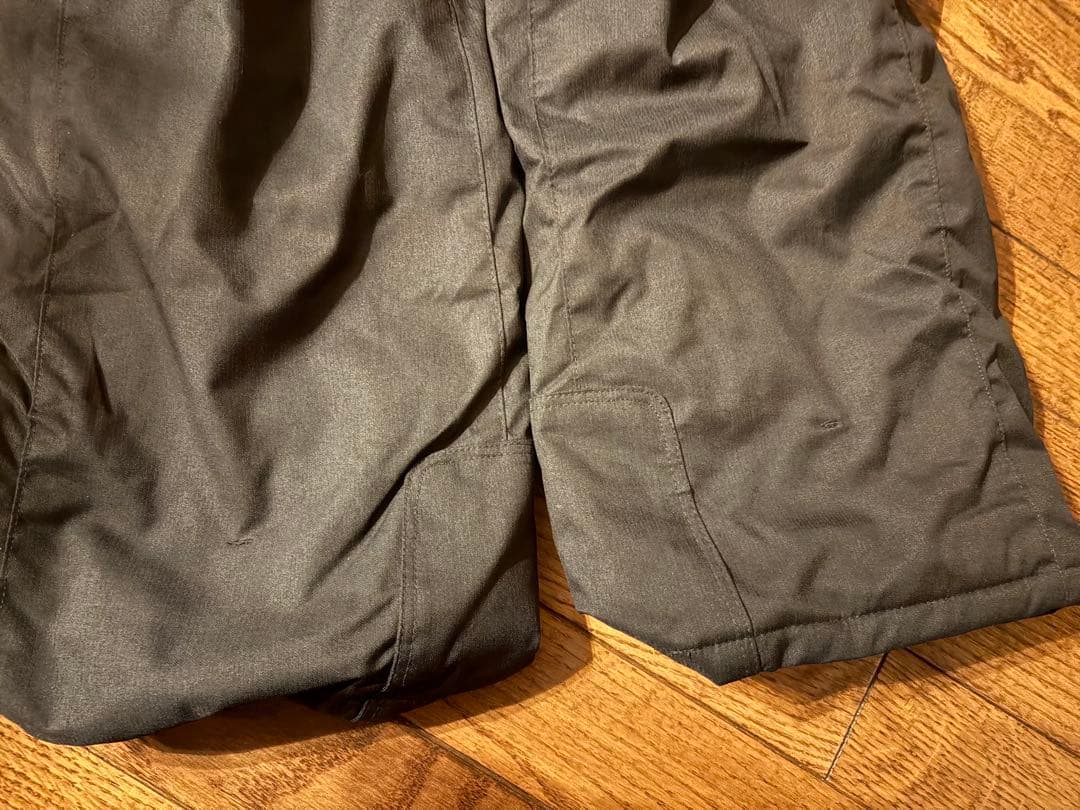 ONYONEスキーウエア(レディース)Lサイズ【スキーグローブ付き】