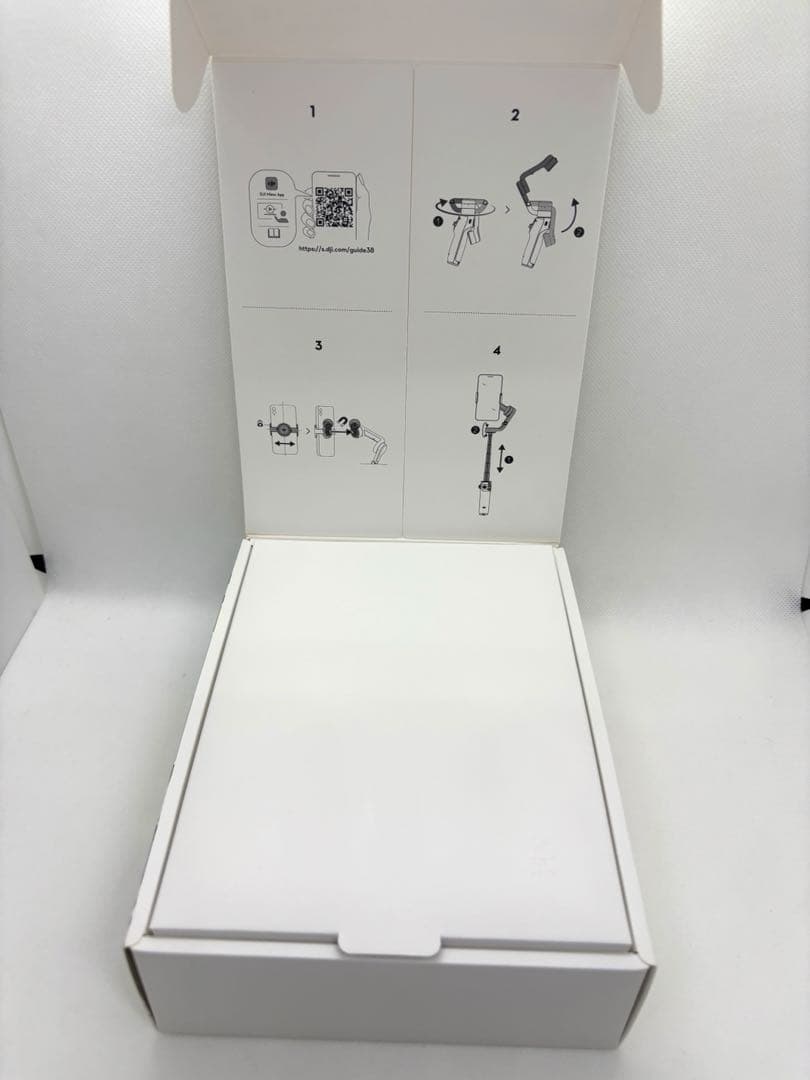 ほぼ未使用　DJI Osmo Mobile 6 スマートフォンスタビライザー