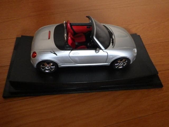 特注　純正ダイハツコペン　1/18　初代モデル