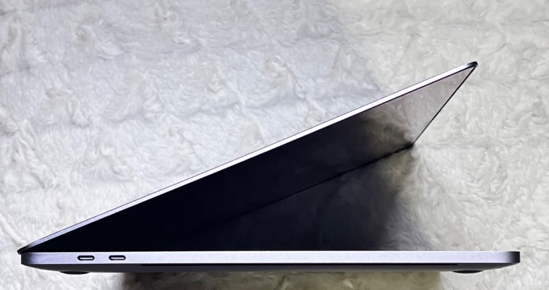 ダブルOS♪〜Mac & Windows 15インチ【CS6 / Office】