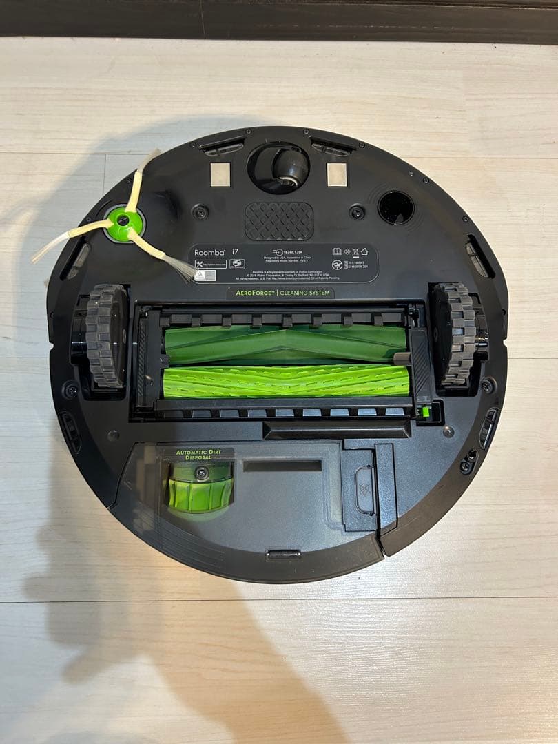 【美品】アイロボット ルンバ i7+ ロボット掃除機